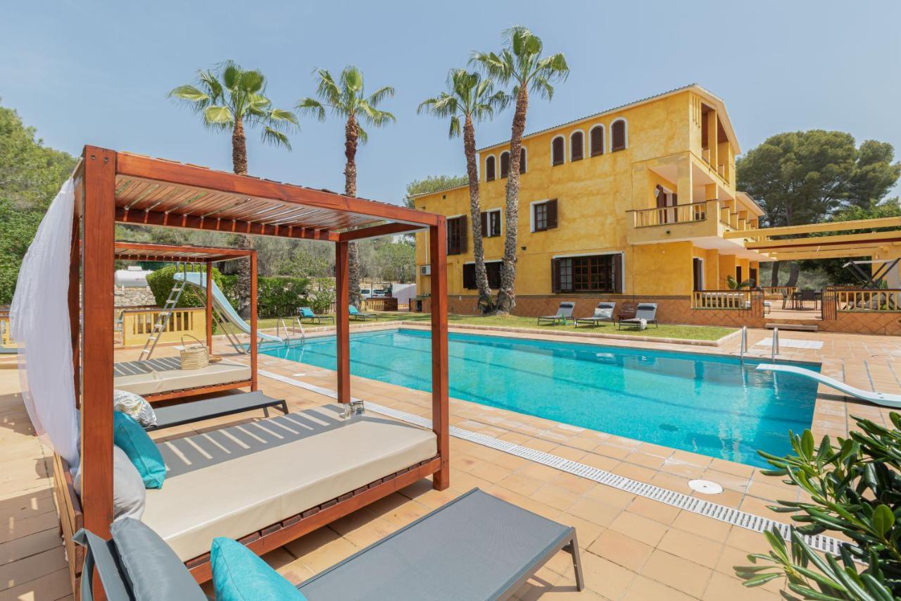 Villa Golf Sitges Vilanova i la Geltrú Exterior photo