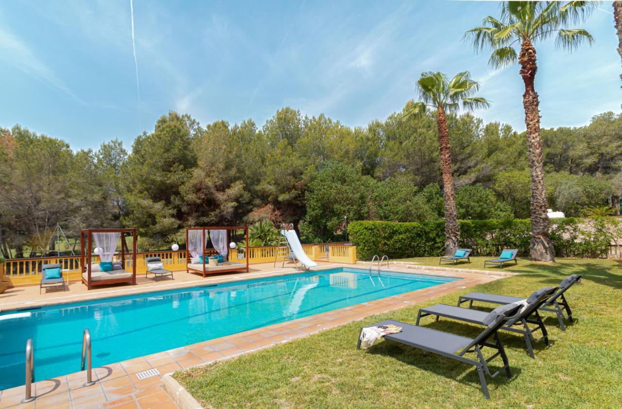 Villa Golf Sitges Vilanova i la Geltrú Exterior photo